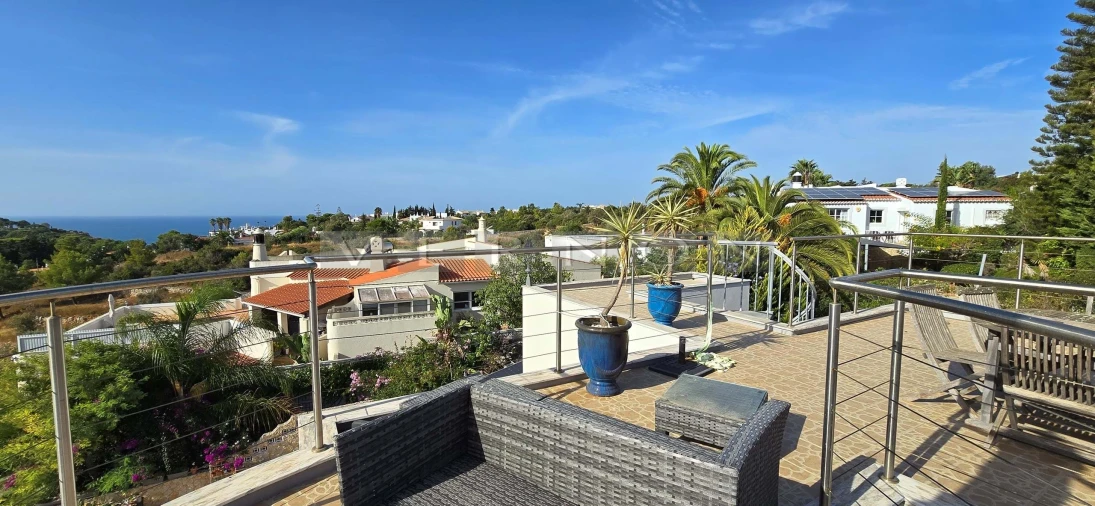 Moradia T4 para Venda em Lagoa e Carvoeiro Foto 35