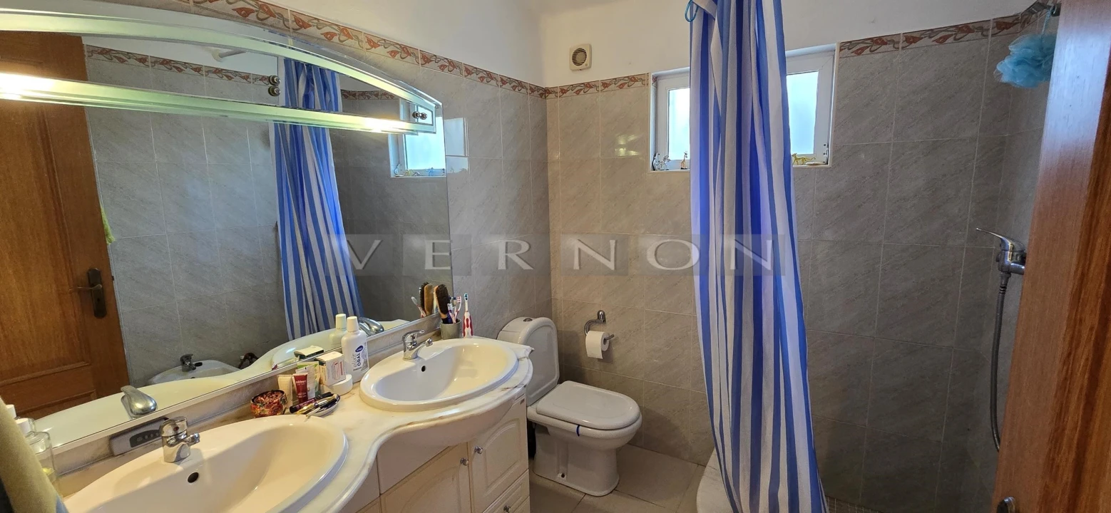 Moradia T4 para Venda em Lagoa e Carvoeiro Foto 29