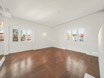 Apartamento T4 para Venda em Arroios