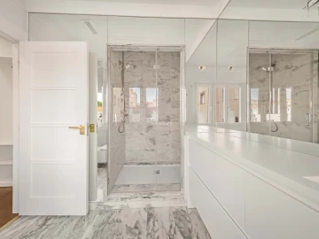 Apartamento T4 para Venda em Arroios