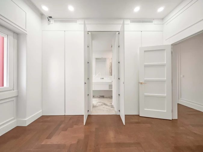 Apartamento T4 para Venda em Arroios Foto 33