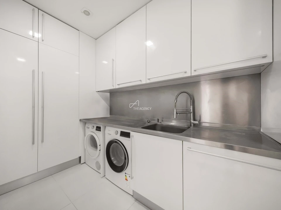 Apartamento T4 para Venda em Arroios Foto 26
