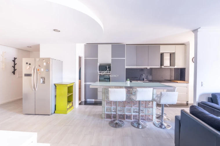 Apartamento T3 para Arrendamento em Rio Tinto Foto 4