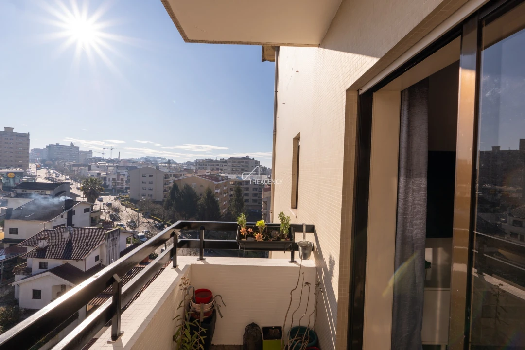Apartamento T3 para Arrendamento em Rio Tinto Foto 9