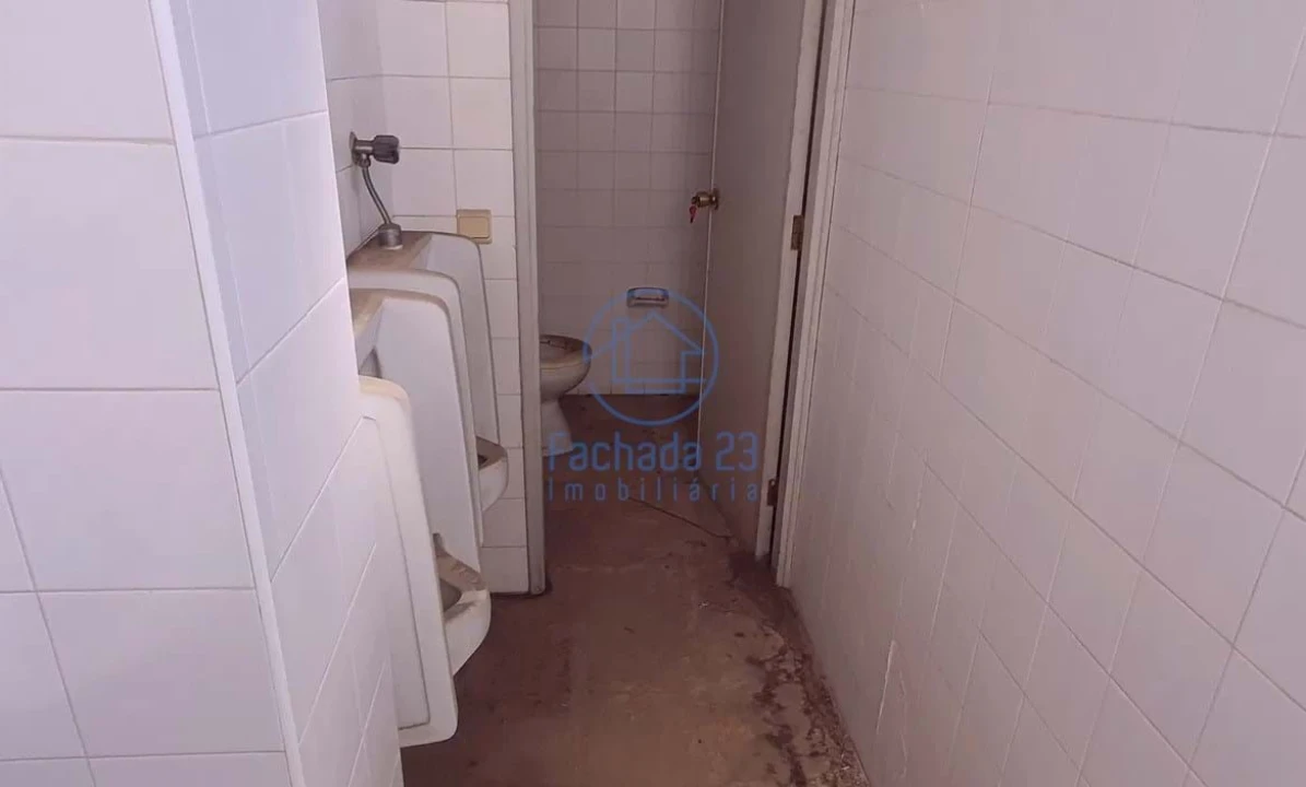 Negócio para Venda em Valadares Foto 6