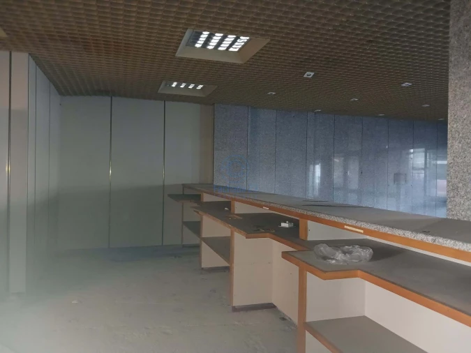 Negócio para Venda em Valadares Foto 12