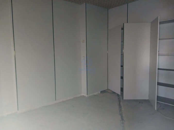 Negócio para Venda em Valadares Foto 10