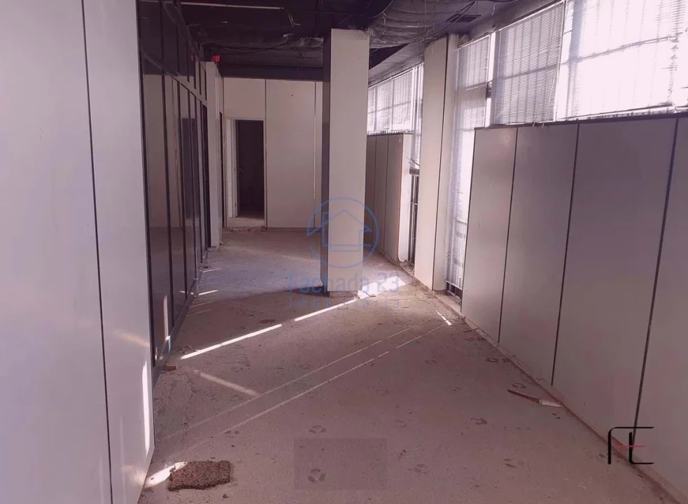 Negócio para Venda em Valadares Foto 8