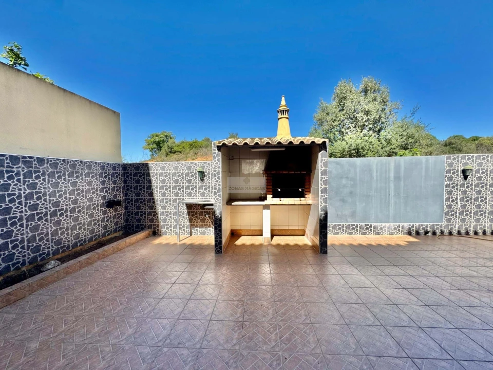 Moradia T3 para Venda em Odiaxere Foto 25