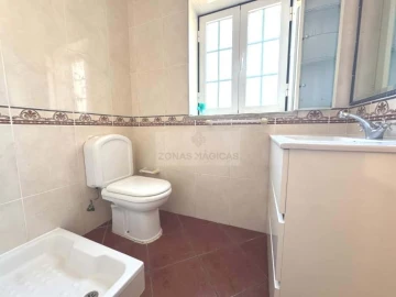 Moradia T3 para Venda em Odiaxere