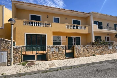 Moradia T3 para Venda em Odiaxere