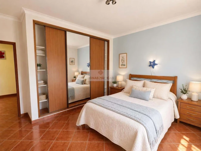 Moradia T3 para Venda em Odiaxere Foto 14