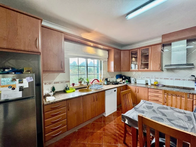 Moradia T3 para Venda em Odiaxere Foto 17