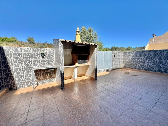 Moradia T3 para Venda em Odiaxere Foto 26