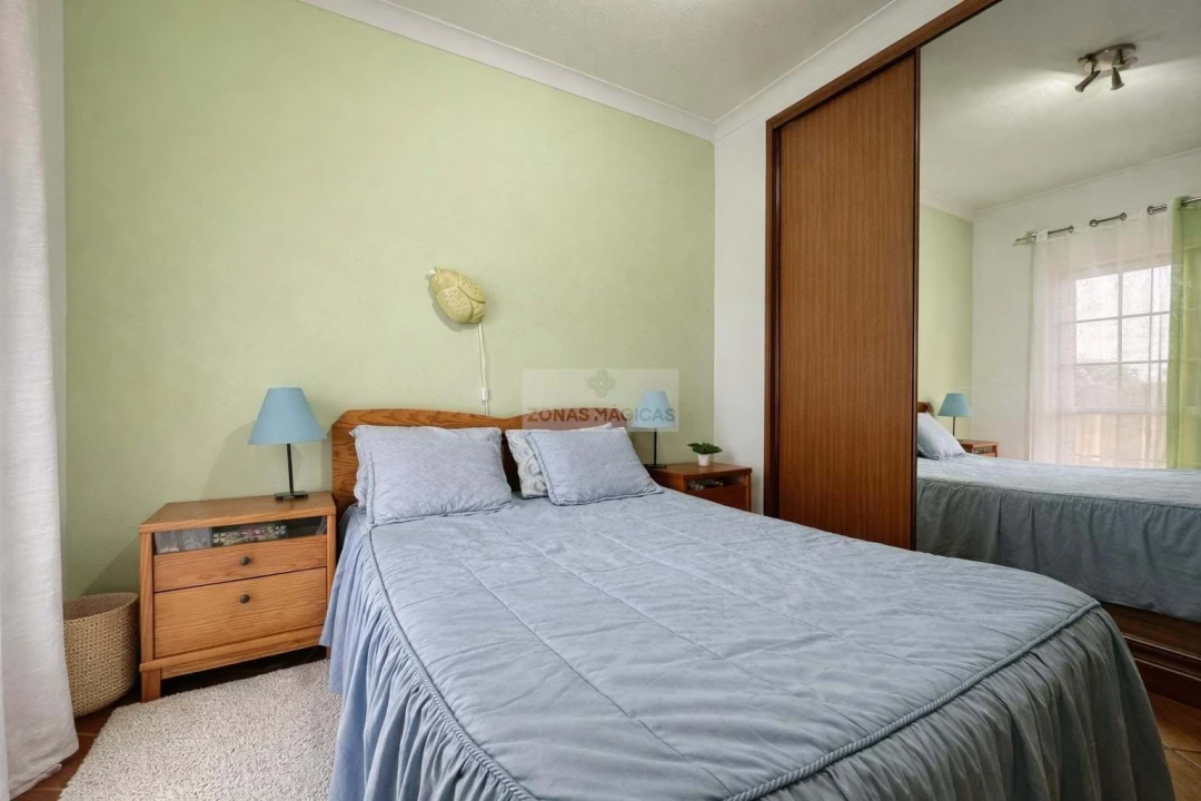 Moradia T3 para Venda em Odiaxere Foto 8