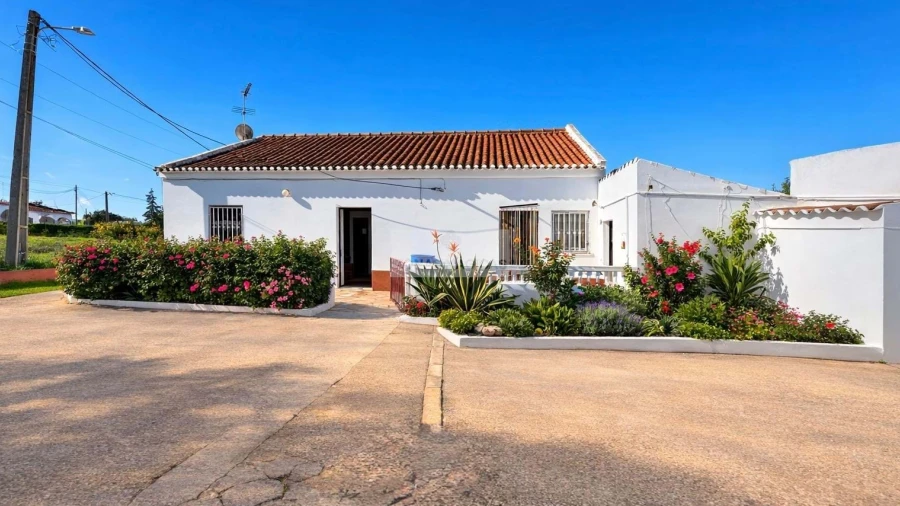 Quinta T3 para Venda em Odiaxere