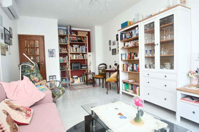 Apartamento T1 para Venda em Ferragudo Foto 10