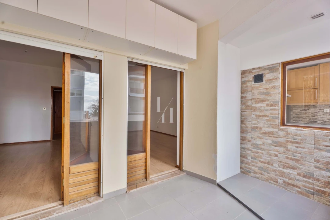 Apartamento T1 para Venda em Armação de Pera Foto 4