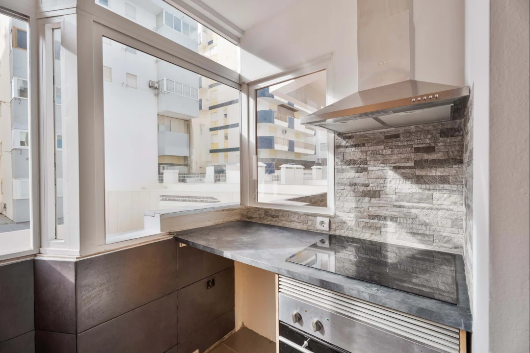 Apartamento T1 para Venda em Armação de Pera Foto 11