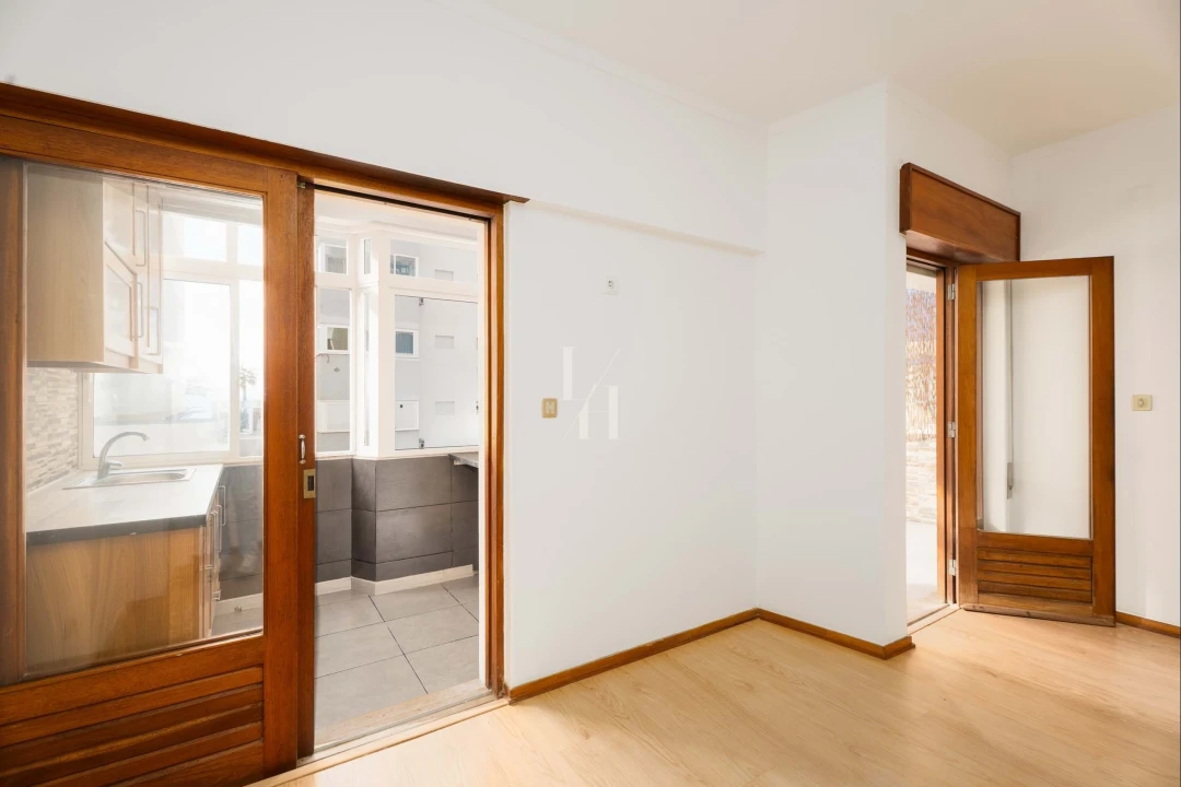 Apartamento T1 para Venda em Armação de Pera Foto 13