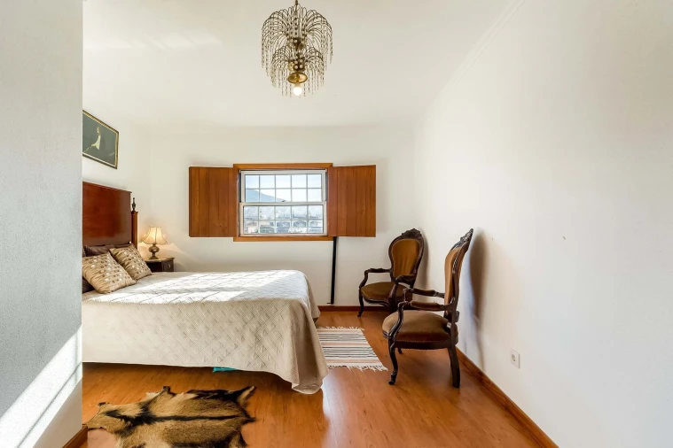 Moradia T5 para Venda em Luso Foto 23