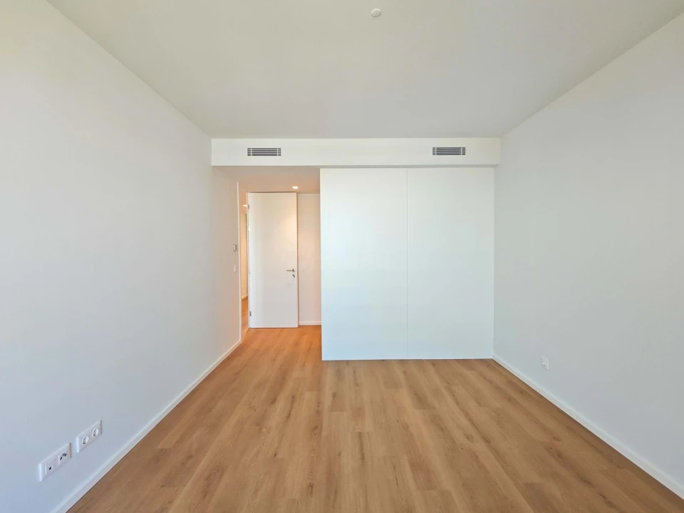 Apartamento T3 para Venda em Póvoa de Santa Iria e Forte da Casa Foto 18