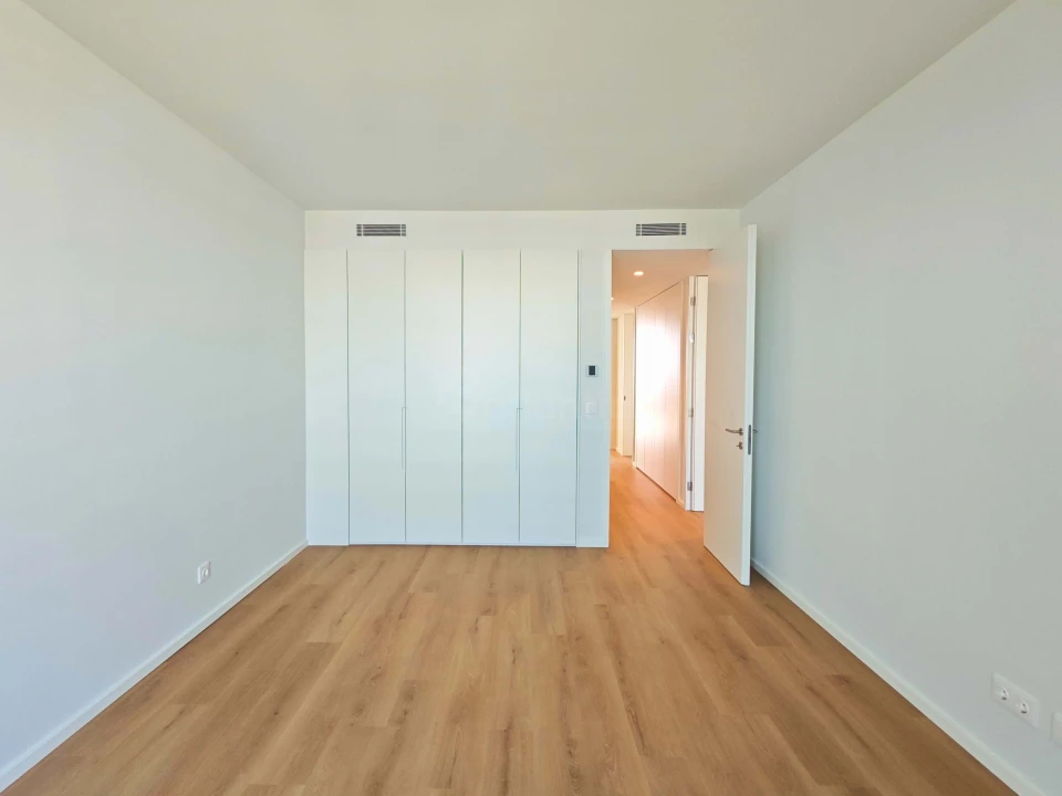 Apartamento T3 para Venda em Póvoa de Santa Iria e Forte da Casa Foto 21