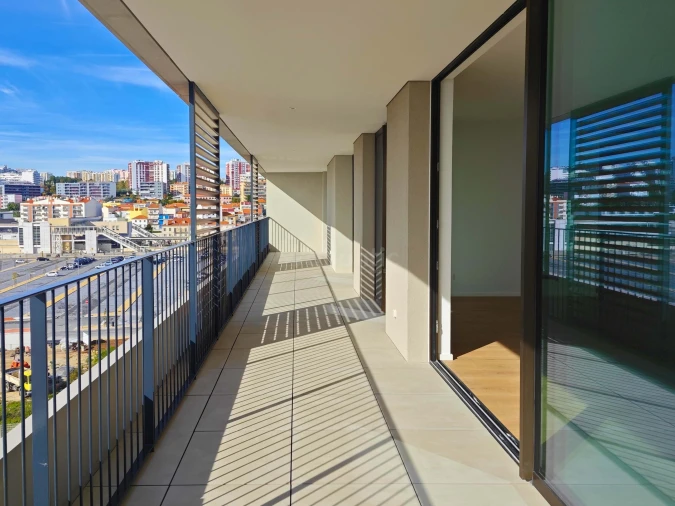 Apartamento T3 para Venda em Póvoa de Santa Iria e Forte da Casa Foto 8