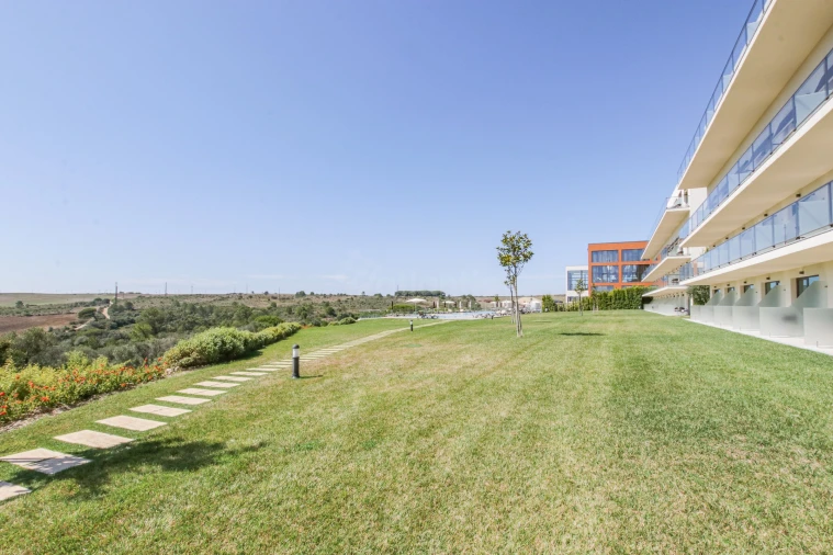 Apartamento T3 para Arrendamento em Agualva e Mira-Sintra Foto 3