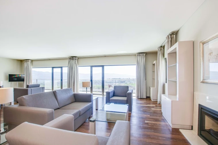 Apartamento T3 para Arrendamento em Agualva e Mira-Sintra Foto 20