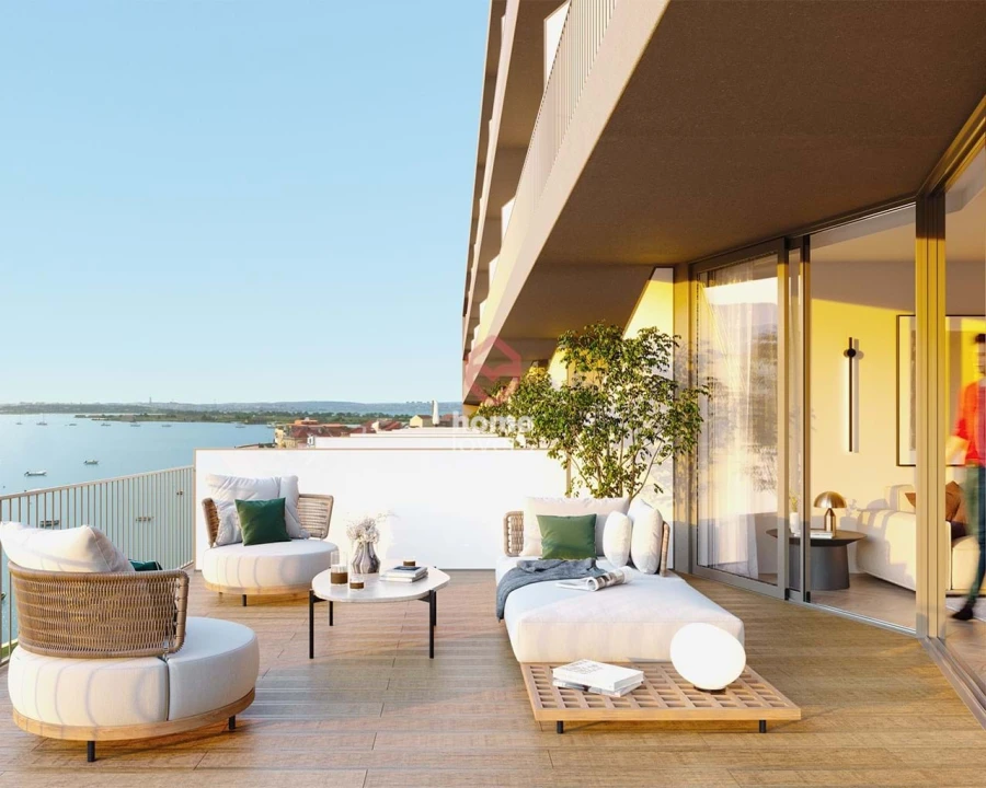 Apartamento T3 para Venda em Seixal Foto 1