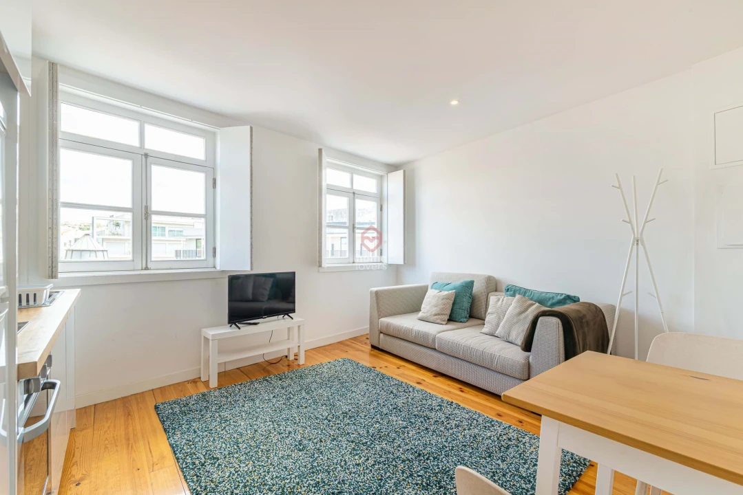 Prédio para Venda em Cedofeita, Santo Ildefonso, Sé, Miragaia, São Nicolau e Vitória Foto 14