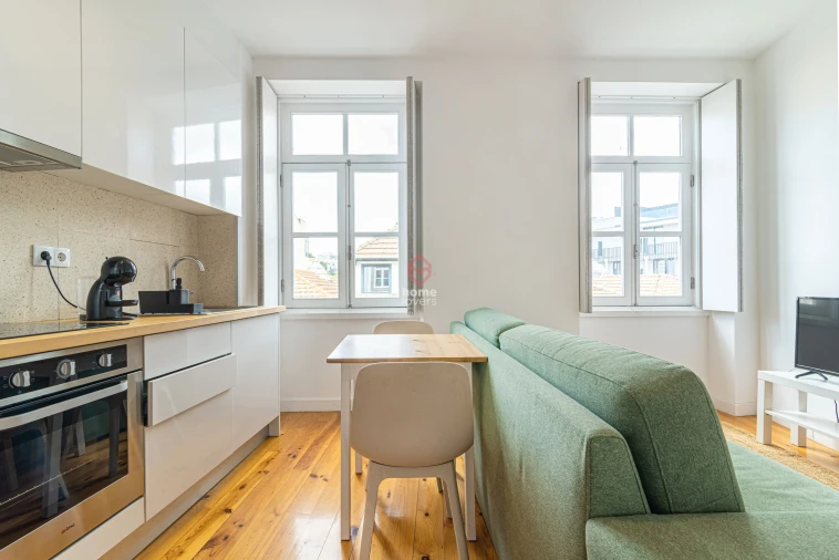 Prédio para Venda em Cedofeita, Santo Ildefonso, Sé, Miragaia, São Nicolau e Vitória Foto 3