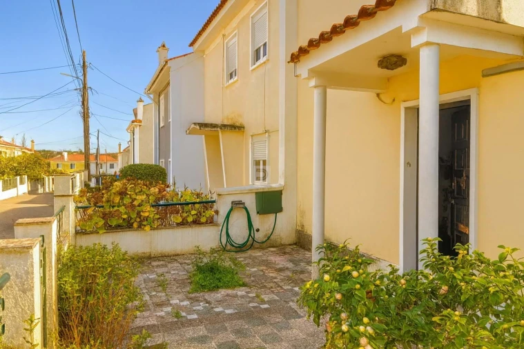 Moradia T3 para Venda em Agualva e Mira-Sintra Foto 17