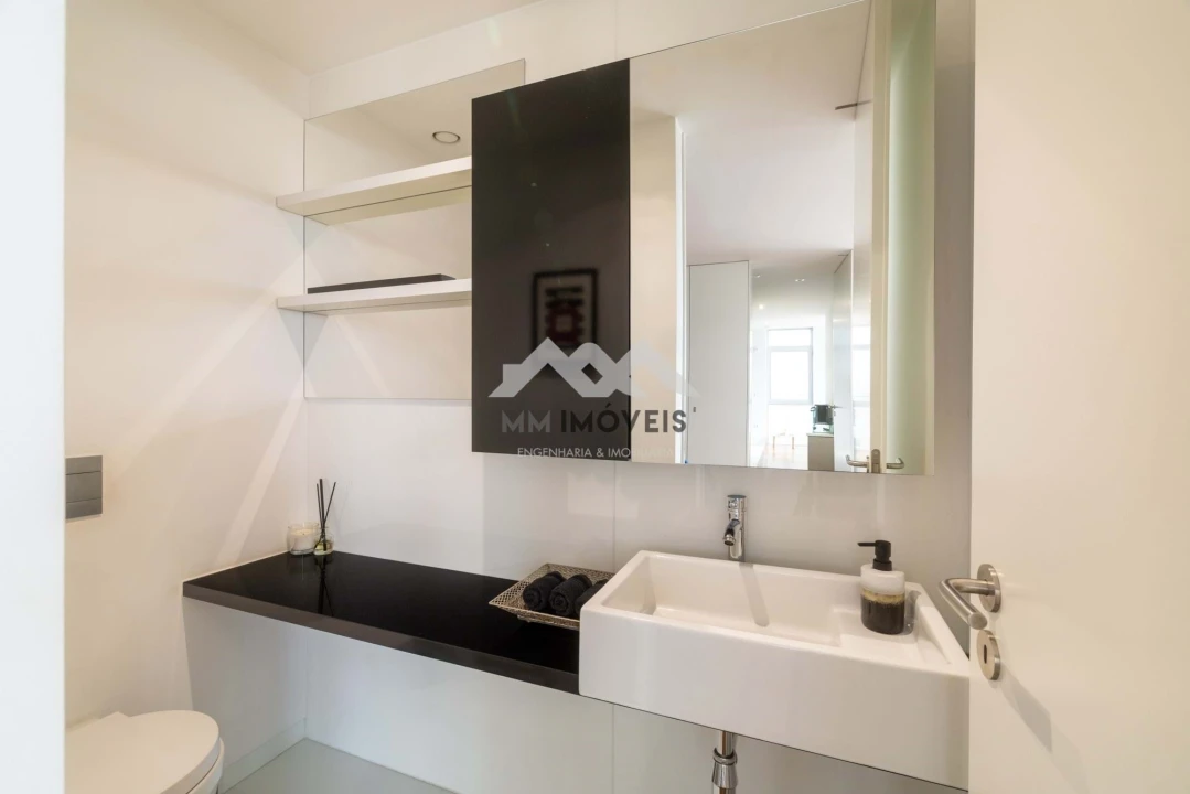 Apartamento T4 para Venda em Santa Marinha Foto 37