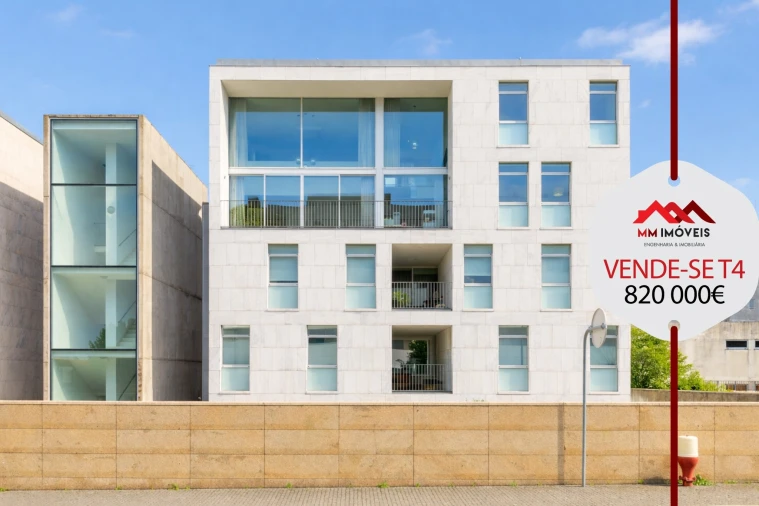 Apartamento T4 para Venda em Santa Marinha Foto 1