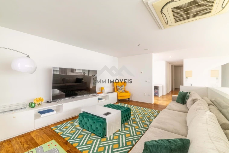 Apartamento T4 para Venda em Santa Marinha Foto 74