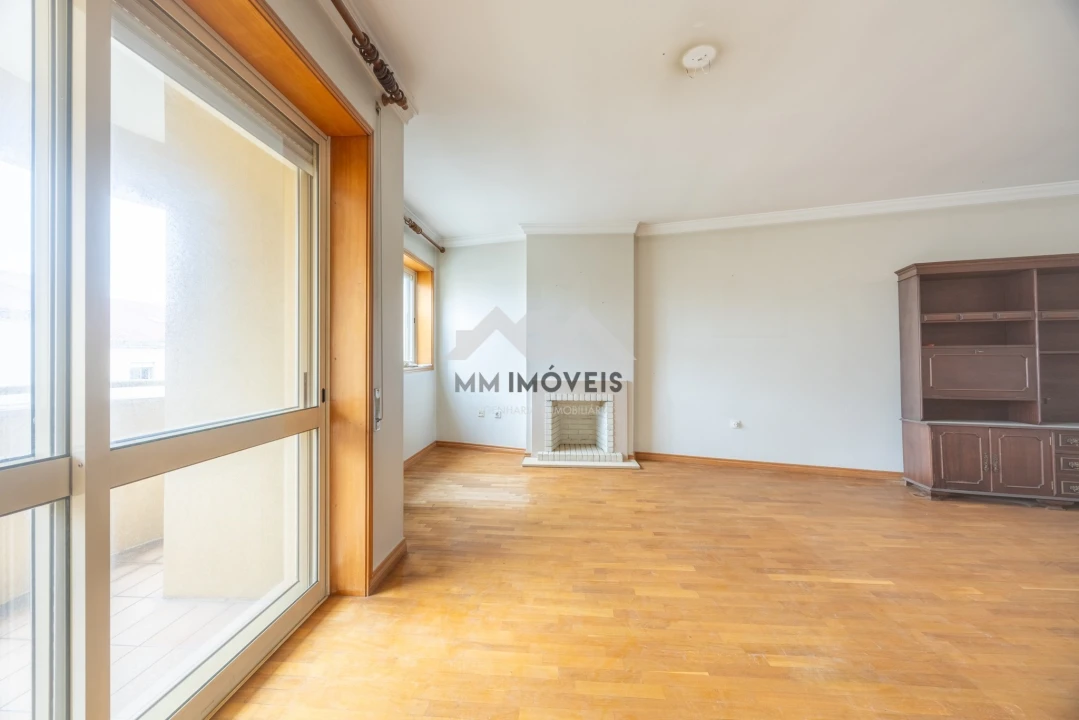 Apartamento T3 para Venda em Cedofeita, Santo Ildefonso, Sé, Miragaia, São Nicolau e Vitória Foto 11