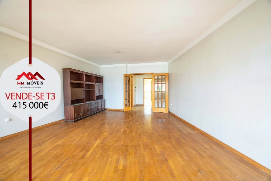 Apartamento T3 para Venda em Cedofeita, Santo Ildefonso, Sé, Miragaia, São Nicolau e Vitória Foto 1