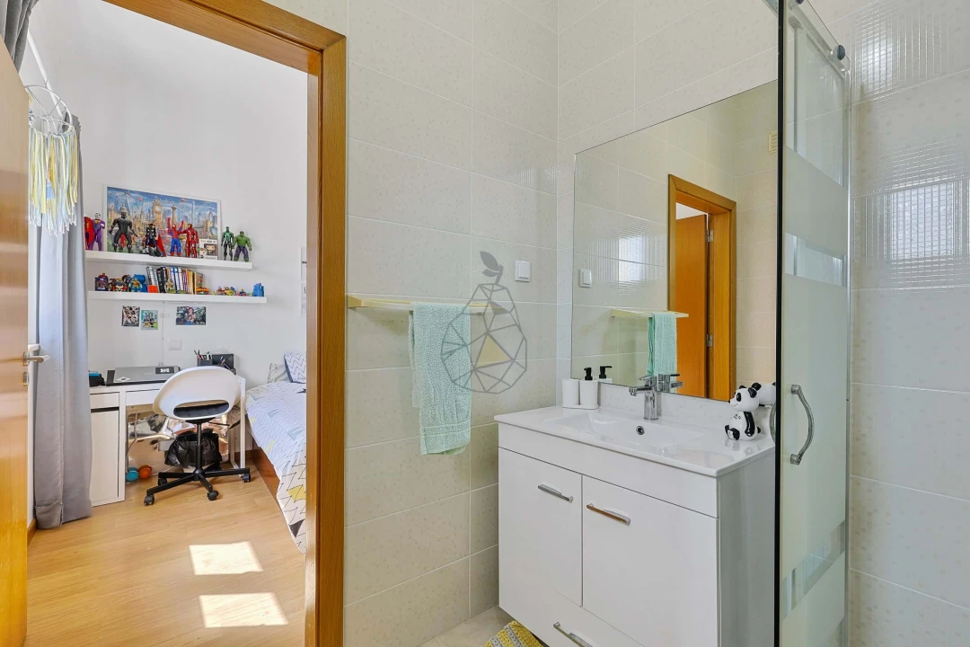 Quinta T5 para Venda em Odiaxere Foto 21