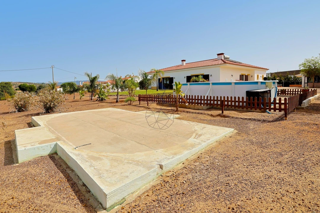 Quinta T5 para Venda em Odiaxere Foto 10