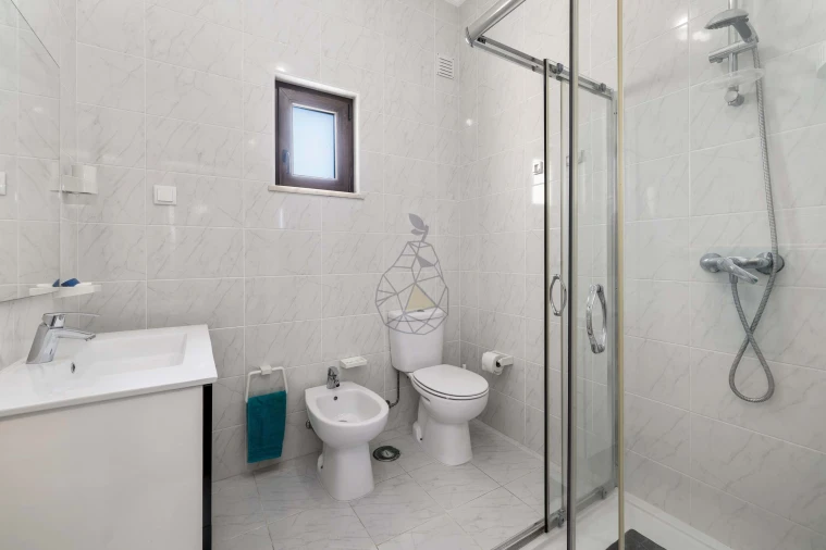 Quinta T5 para Venda em Odiaxere Foto 26