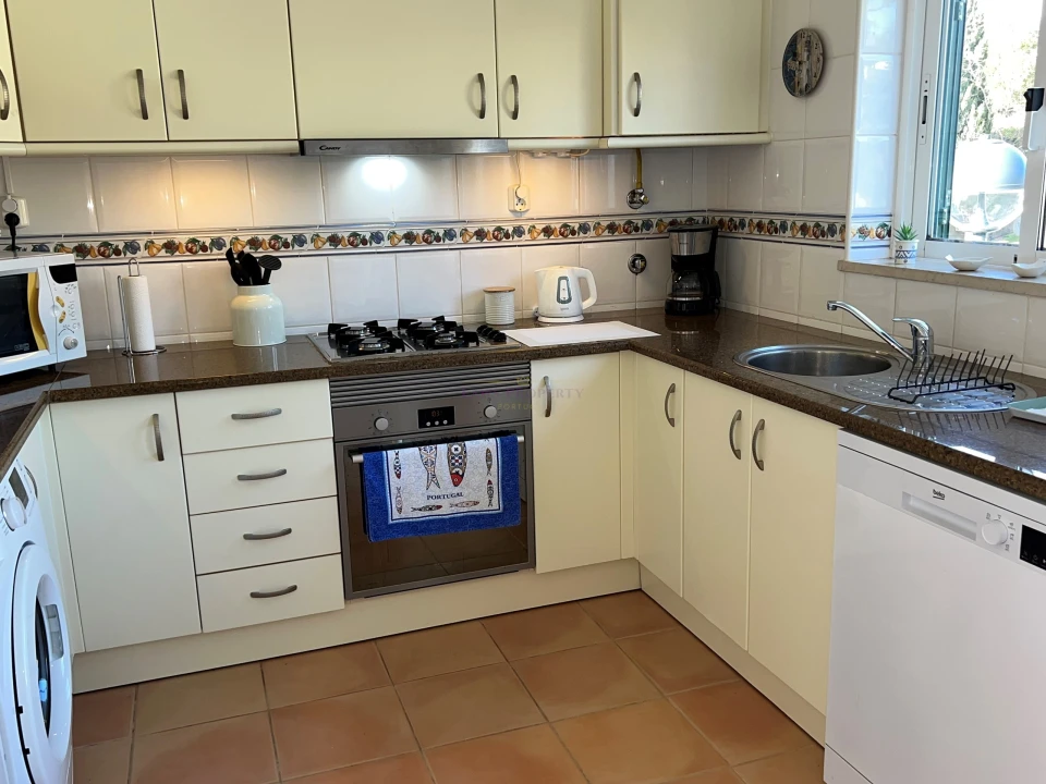 Moradia T2 para Venda em Lagos (São Sebastião e Santa Maria) Foto 19