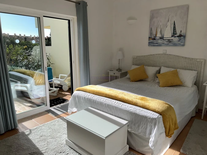 Moradia T2 para Venda em Lagos (São Sebastião e Santa Maria) Foto 5