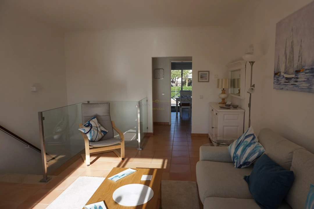 Moradia T2 para Venda em Lagos (São Sebastião e Santa Maria) Foto 16