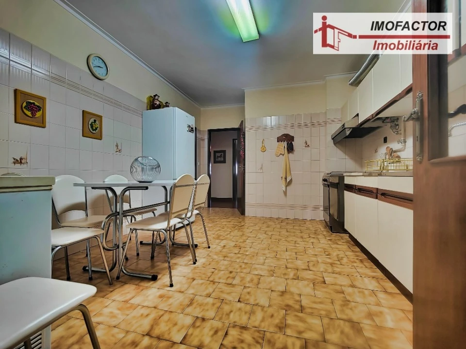 Apartamento T3 para Venda em Castelo Branco Foto 16