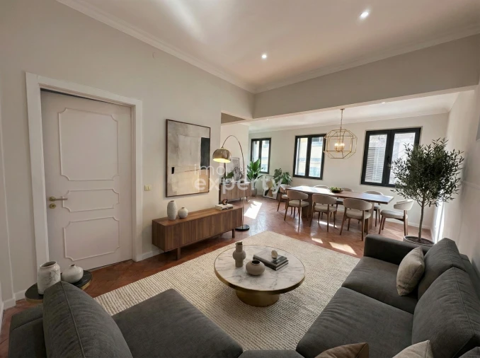 Moradia T4 para Venda em Funchal (Santa Luzia) Foto 4