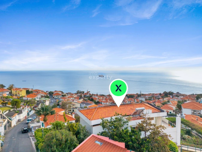 Moradia T4 para Venda em Funchal (Santa Maria Maior) Foto 7