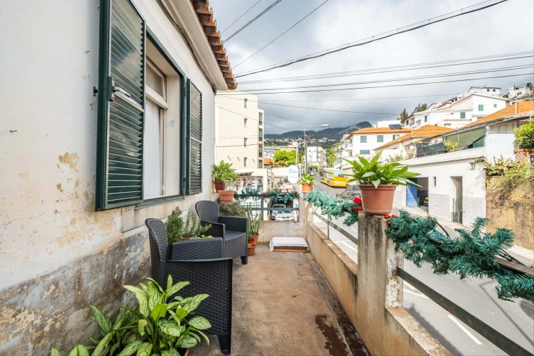 Moradia T6 para Venda em Imaculado Coração de Maria Foto 16