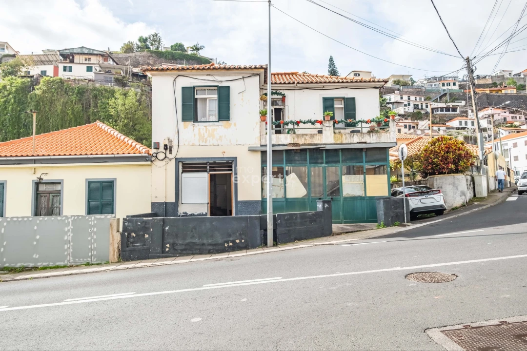 Moradia T6 para Venda em Imaculado Coração de Maria Foto 26